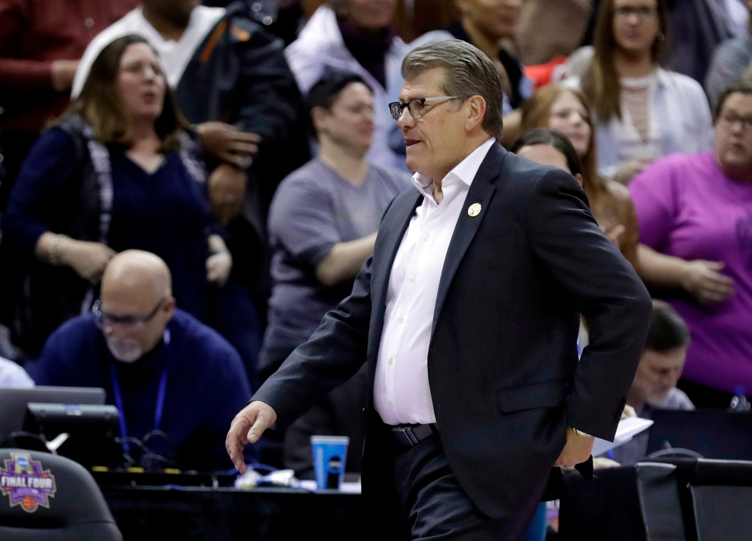 What Geno Auriemma And The Uconn Women S Basketball Team Had To Say