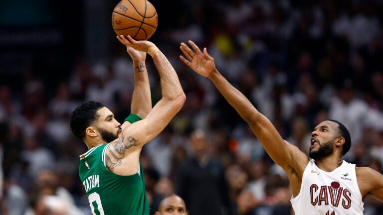 Jayson Tatum bounces back in Celtics Game 3 win over Cavs