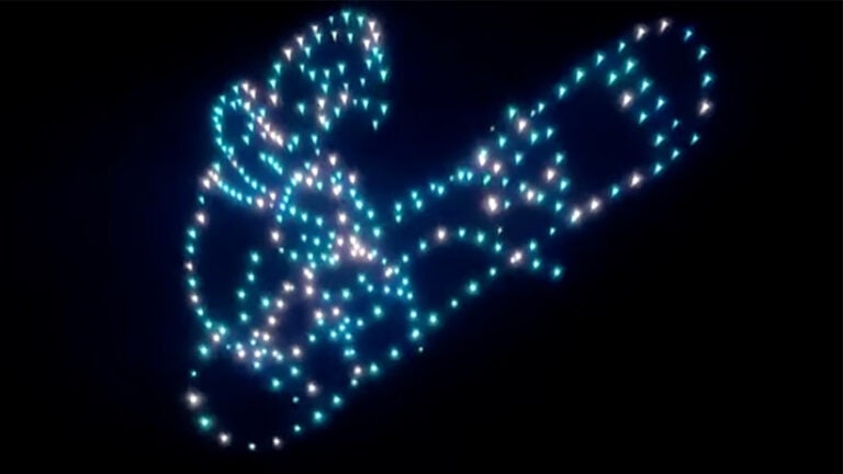 Holiday Drone Show illuminates Boston Common