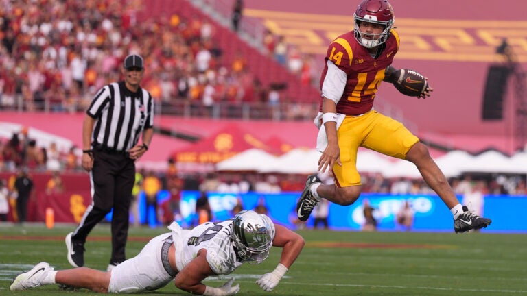Senate passes college sports bill; would rein in payments, transfers