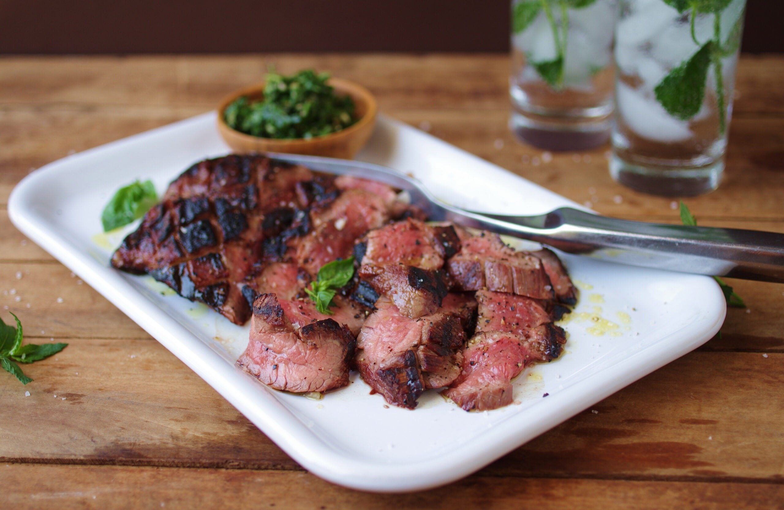 Recipe for grilled flank steak with salsa verde
