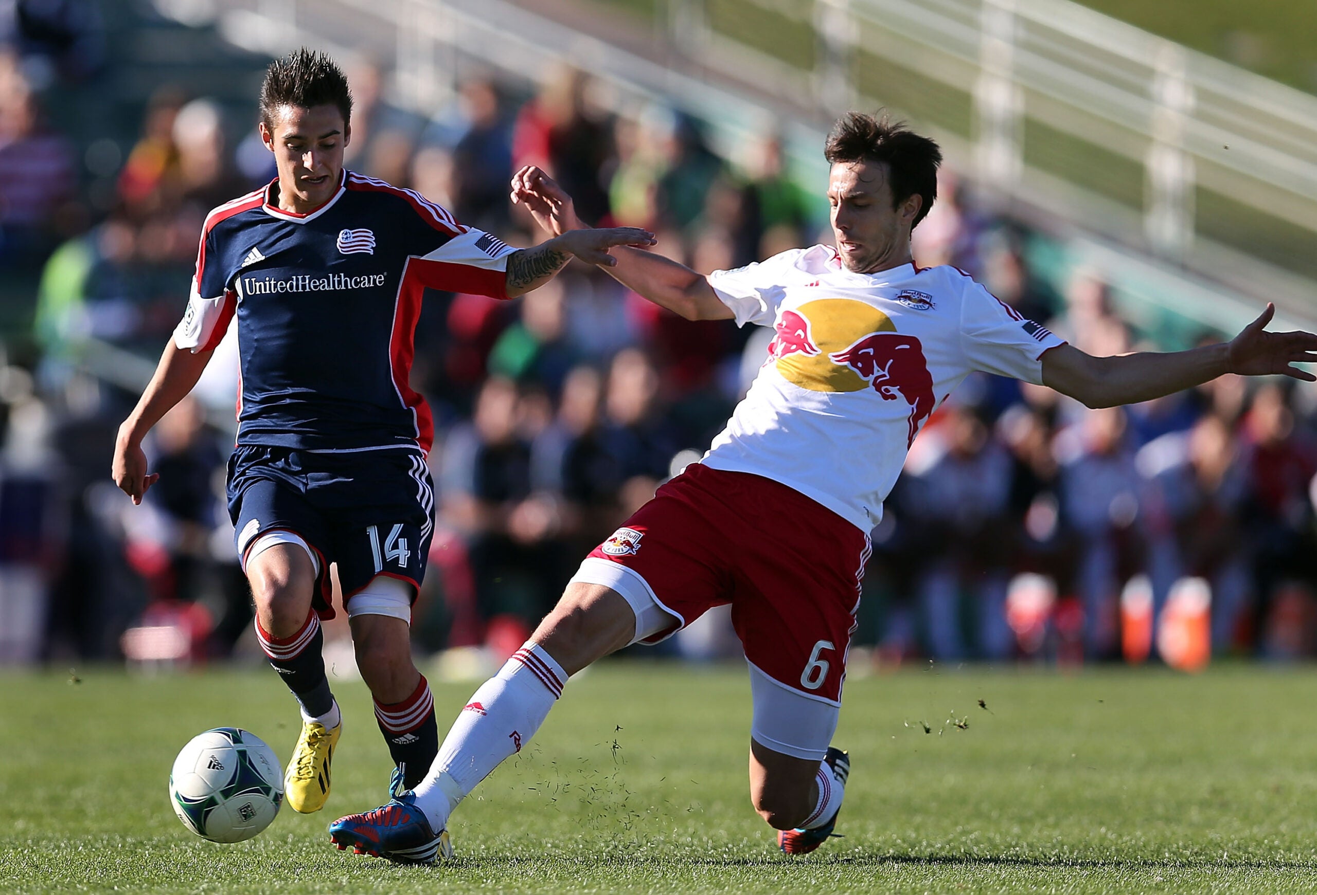 New England Revolution defender DeJuan Jones signs extension through 2024