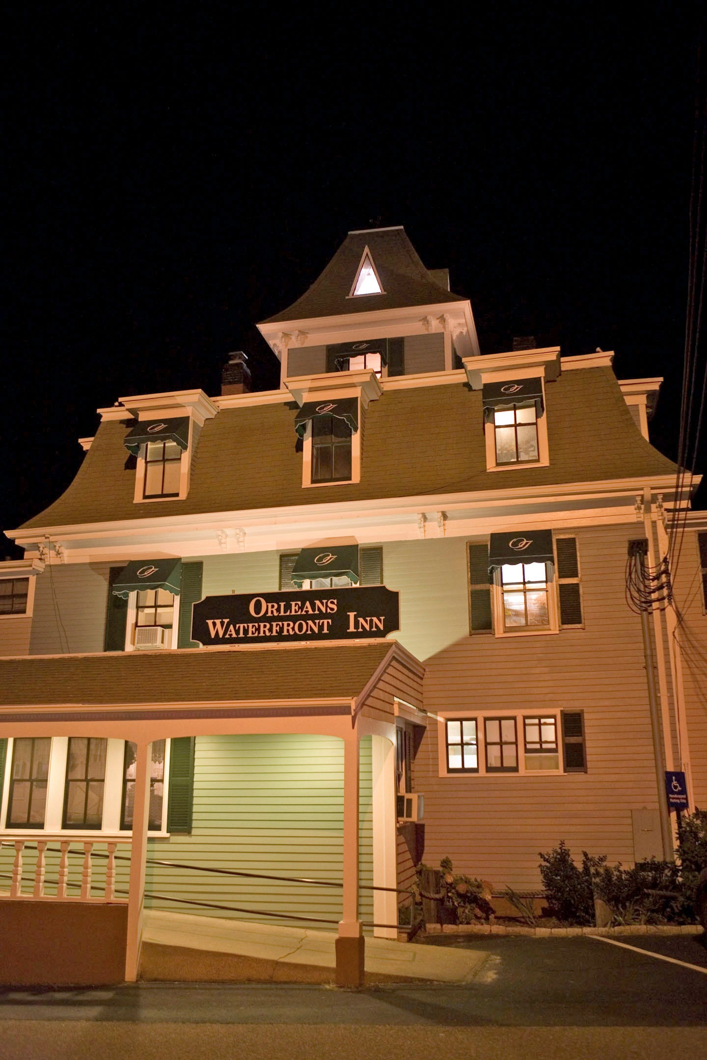 boston.com - Kristi Palma - A Cape Cod hotel is one of the most haunted stays in America, according to Frommer's