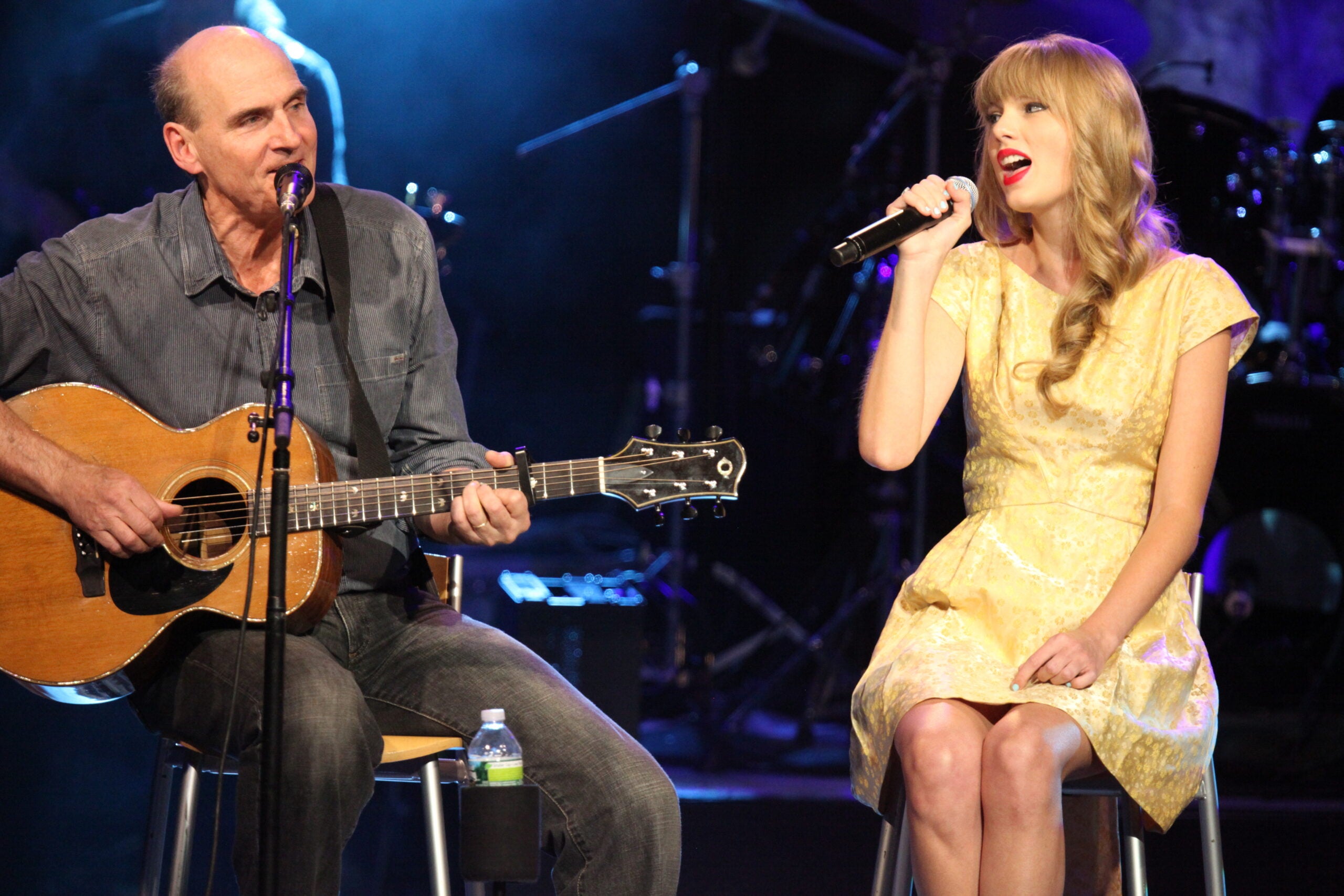 Taylor Swift joins James Taylor at Tanglewood