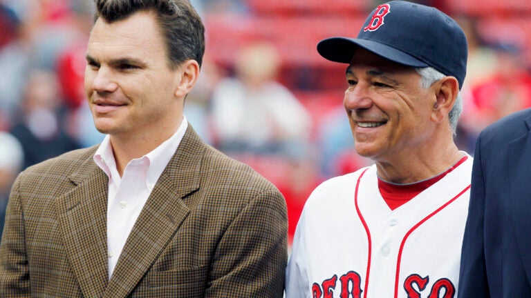 Red Sox stars blast manager Bobby Valentine in heated July meeting with  ownership