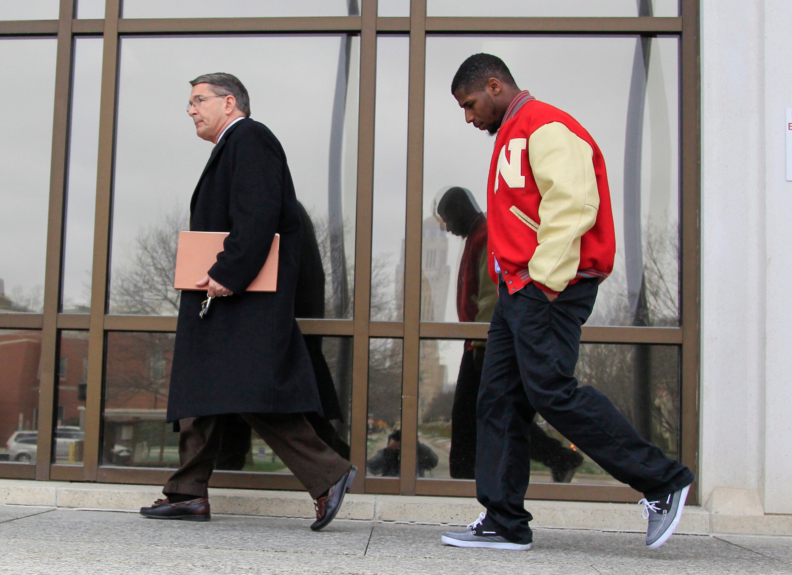 Judge gives Patriots' Alfonzo Dennard more jail time - The Boston