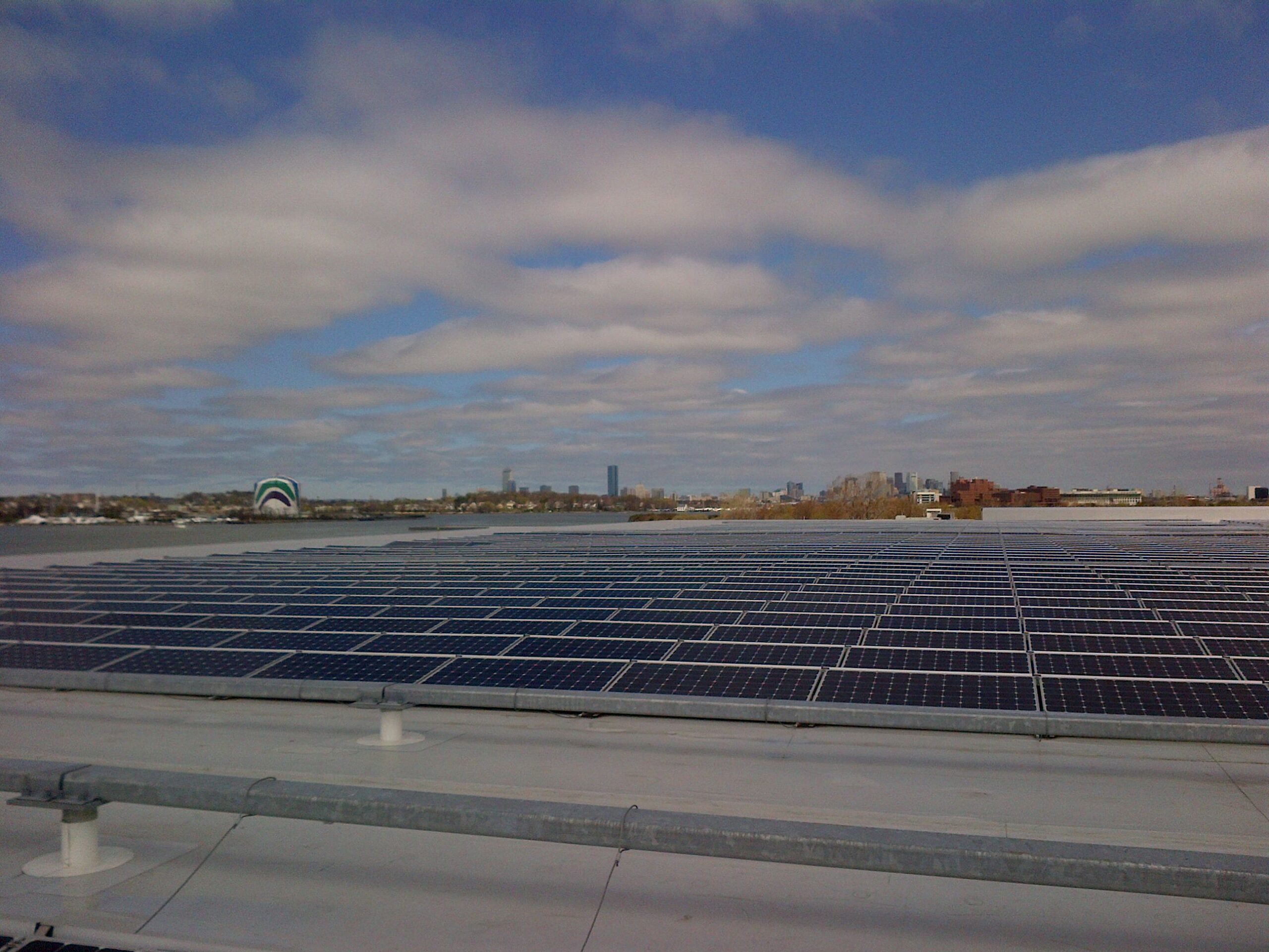 Boston Scientific ‘inaugurates’ large rooftop installation of solar
