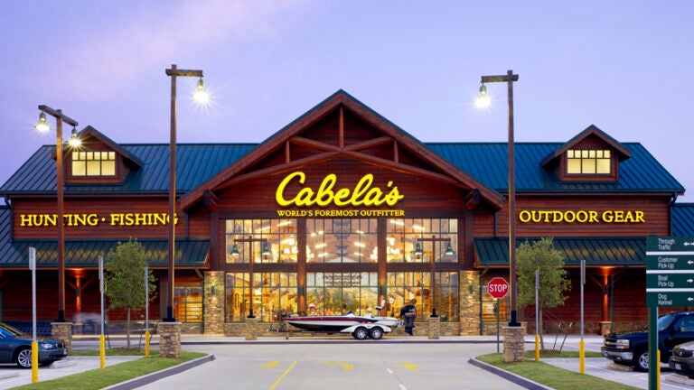 Outdoor outfitter Cabela's announces Lubbock store