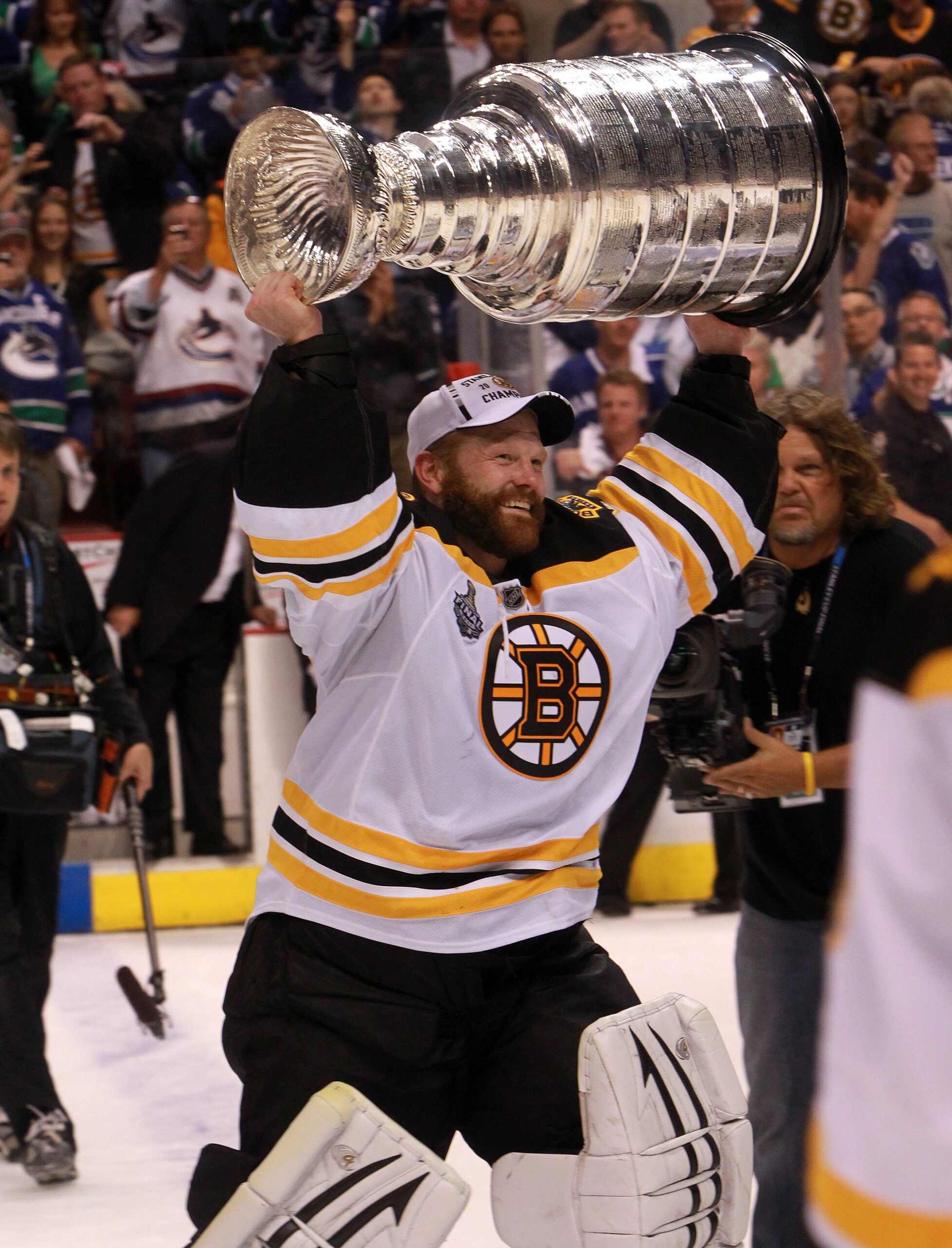 The Boston Bruins Are the Favorites to Win the Stanley Cup - CLNS Media