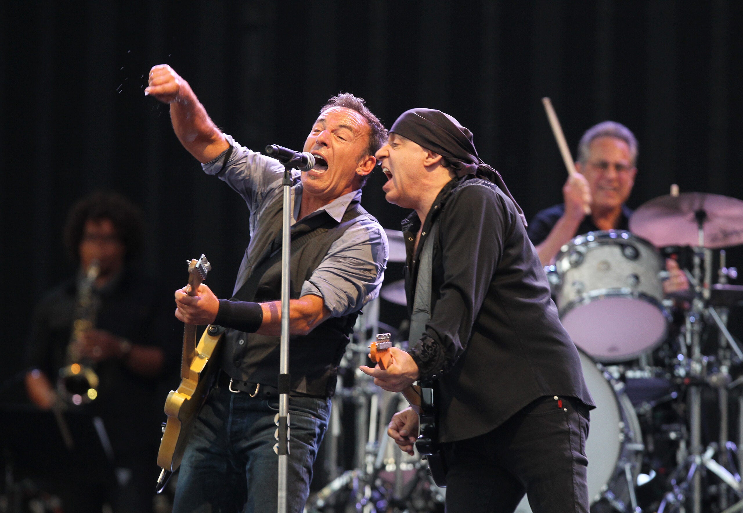 Highenergy Bruce Springsteen concert is an instant Fenway classic