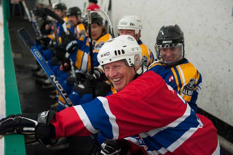 My Beer League Spent A Day With THE STANLEY CUP! : r/hockeyplayers