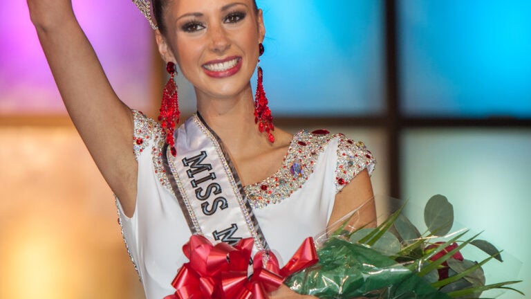 Miss Massachusetts USA and banana pancakes