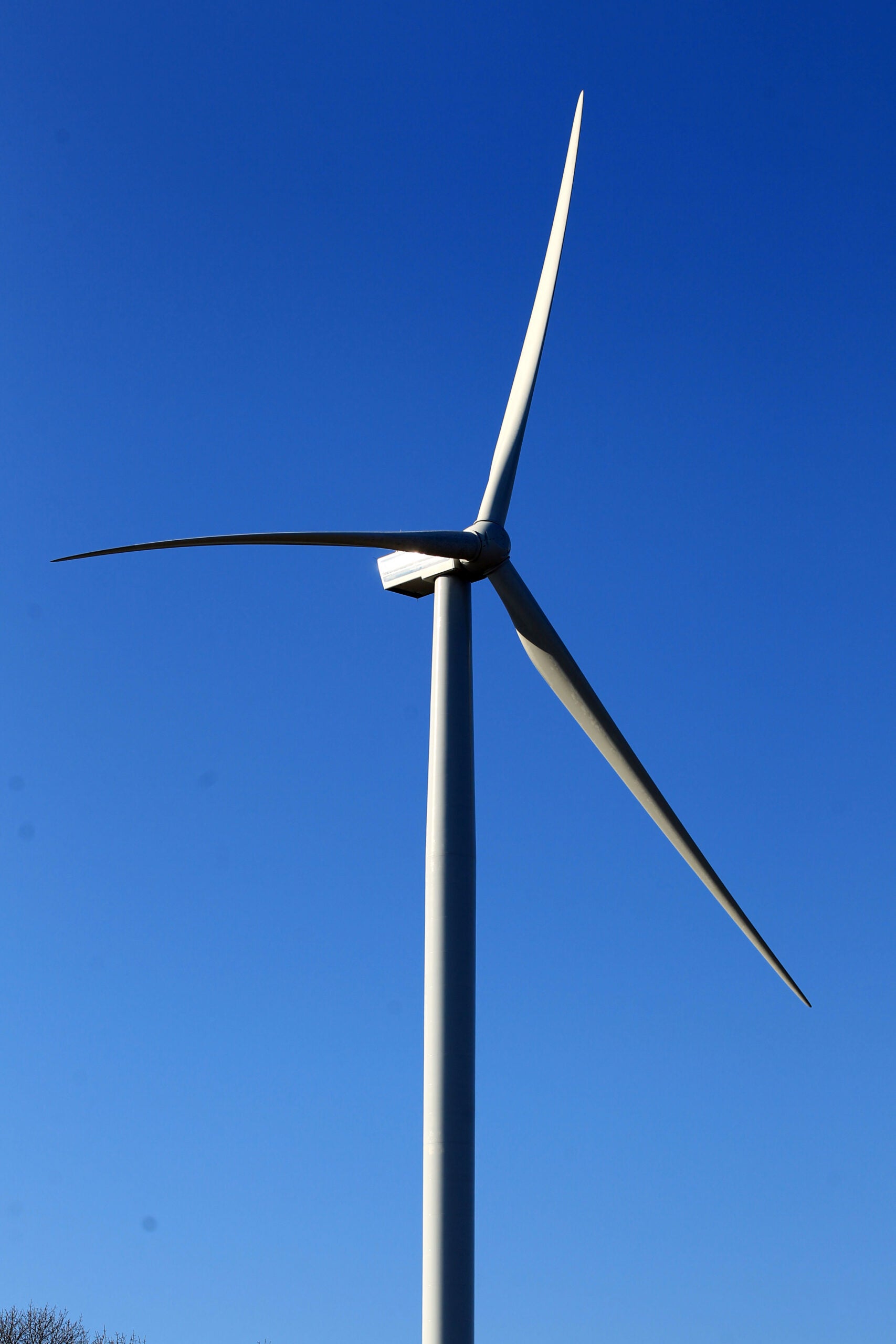 Gloucester wind turbines to save 1.47m annually