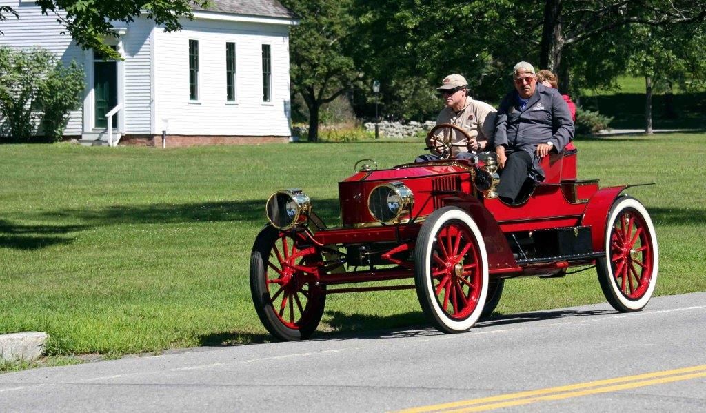 Stanley Steamer in the breakdown lane