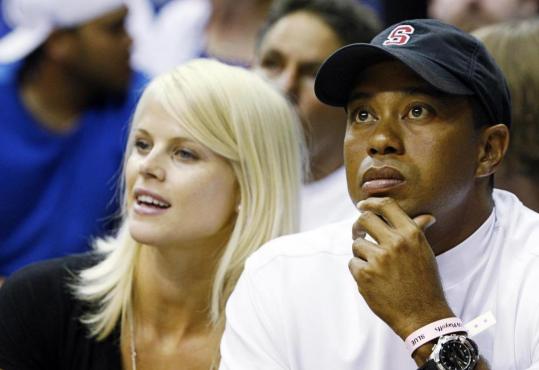 Elin Nordegren Ex Wife Of Tiger Woods Shows Sense Of Humor In Commencement Speech