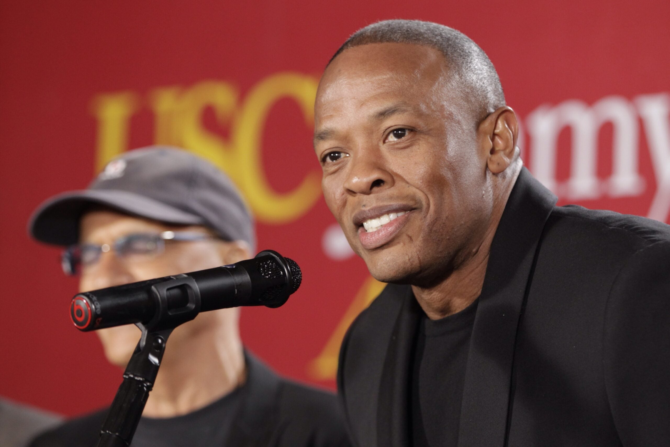 Could Dr Dre Become Hip Hops First Billionaire With Apple Beats Deal