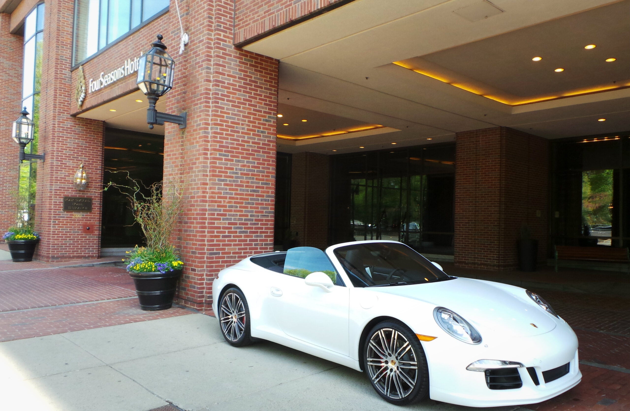 weekend rides porsche