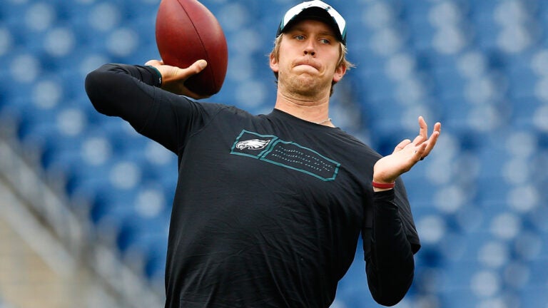 Nick foles outlet eagles t shirt