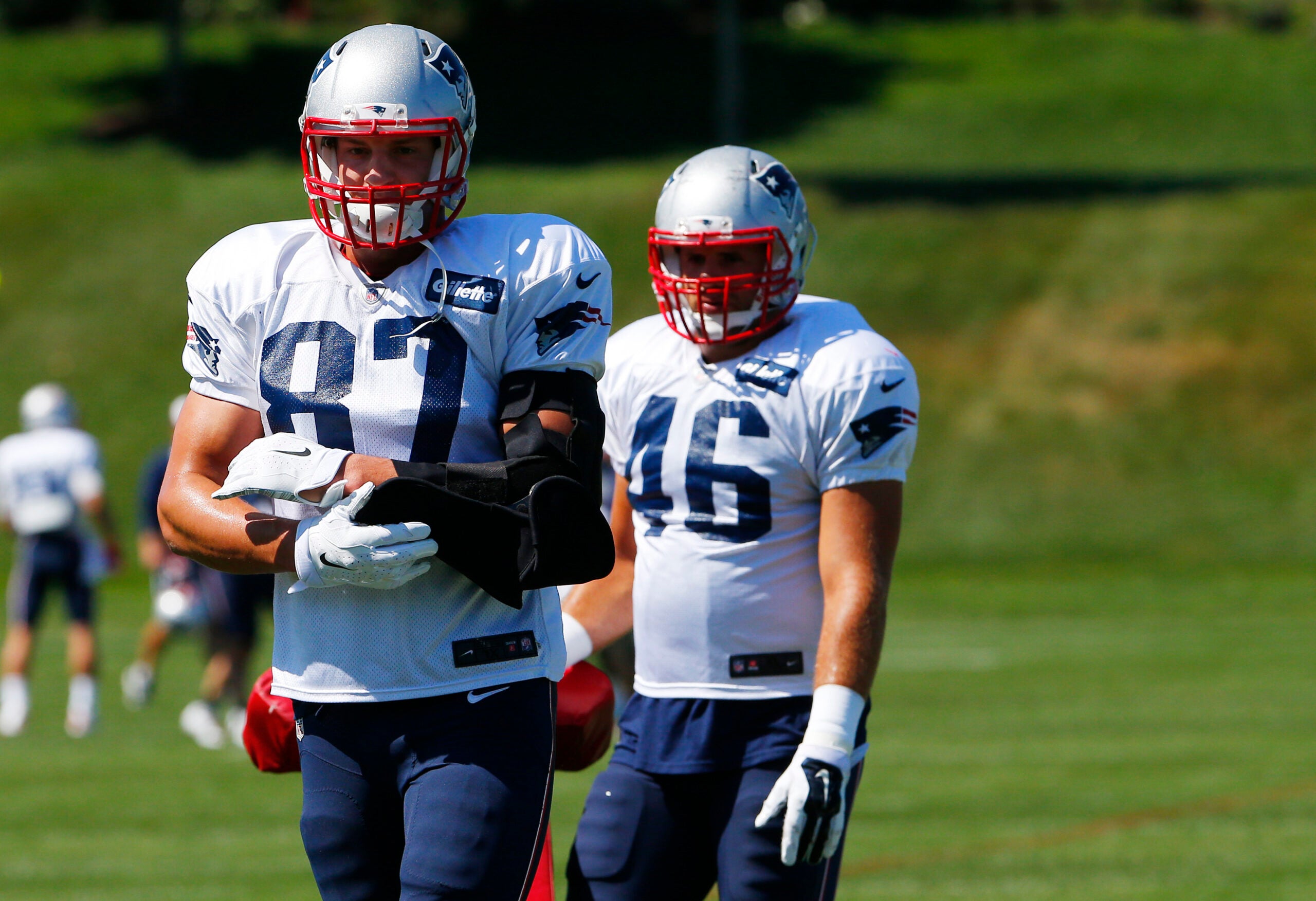 New England Patriots - Sebastian Vollmer took some time to hang with the  Special Olympics of Massachusetts athletes in attendance at practice this  weekend