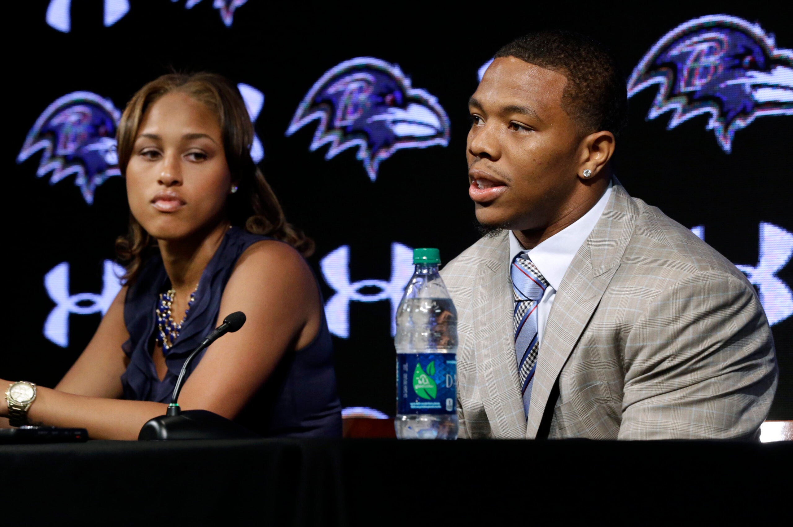 Ravens, Baltimore businesses offer deals for unwanted Ray Rice