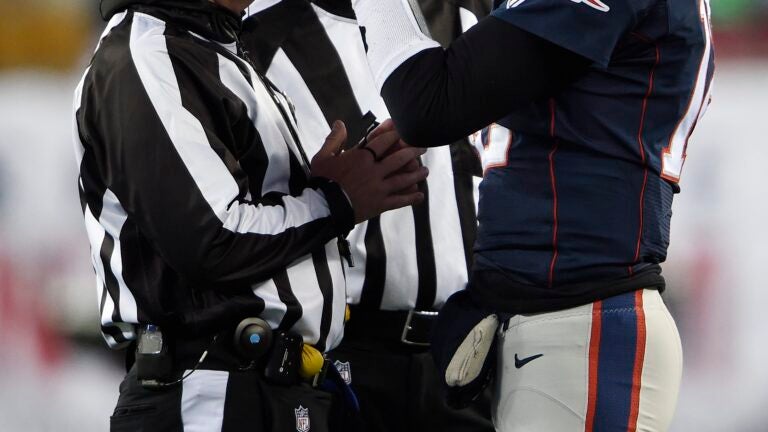 Bill Vinovich Picked to Referee Patriots-Seahawks Super Bowl