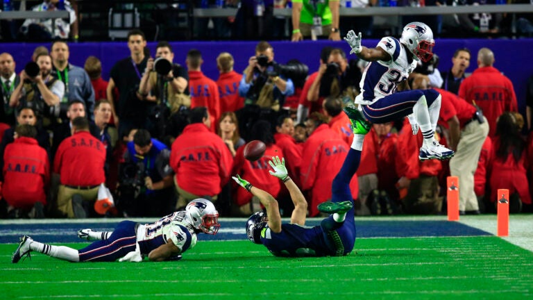 Super Bowl XLIX: Jermaine Kearse makes unbelievable catch