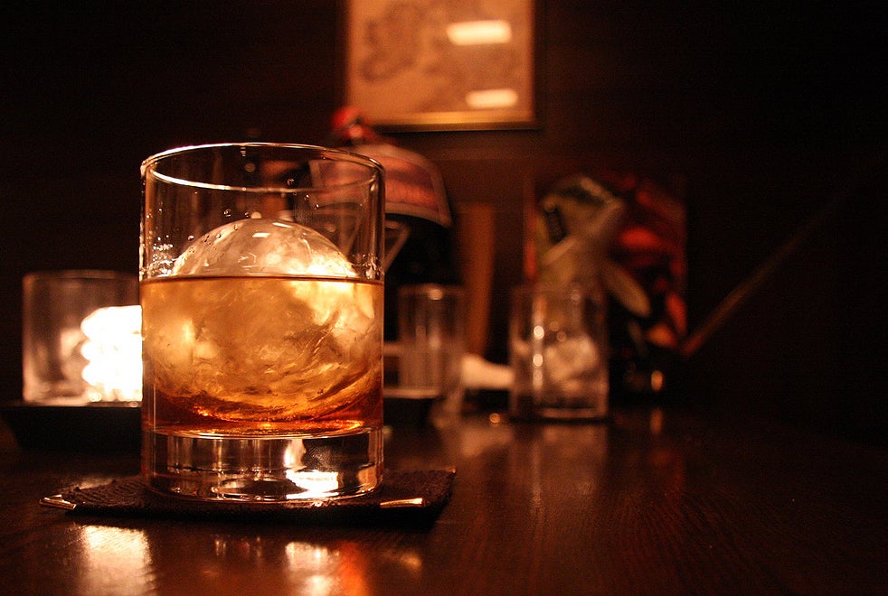 7 things golfers should know about whiskey, according to an expert