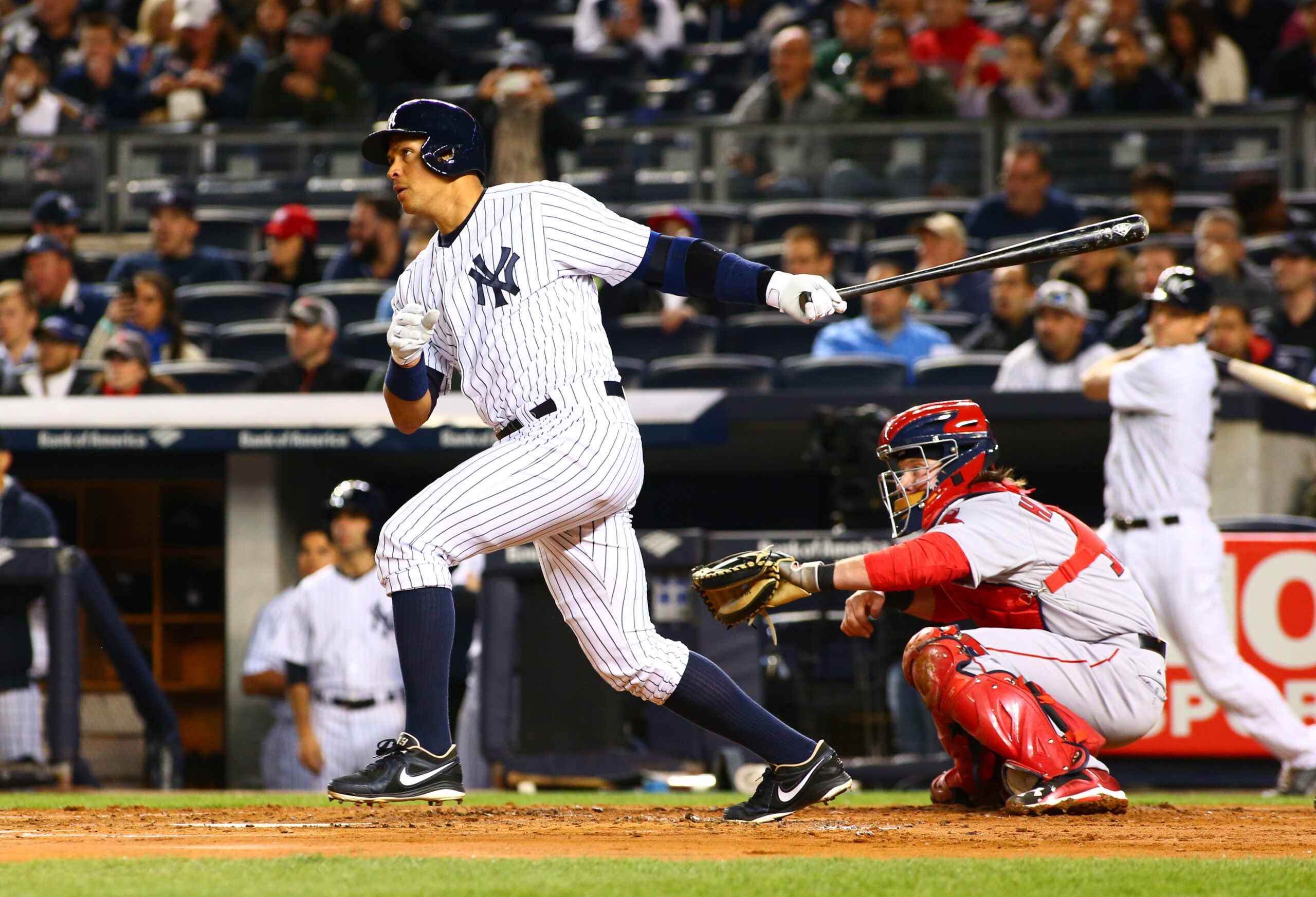 Watch Yankees Fans Chuck Beer At Red Sox Fans After Boston