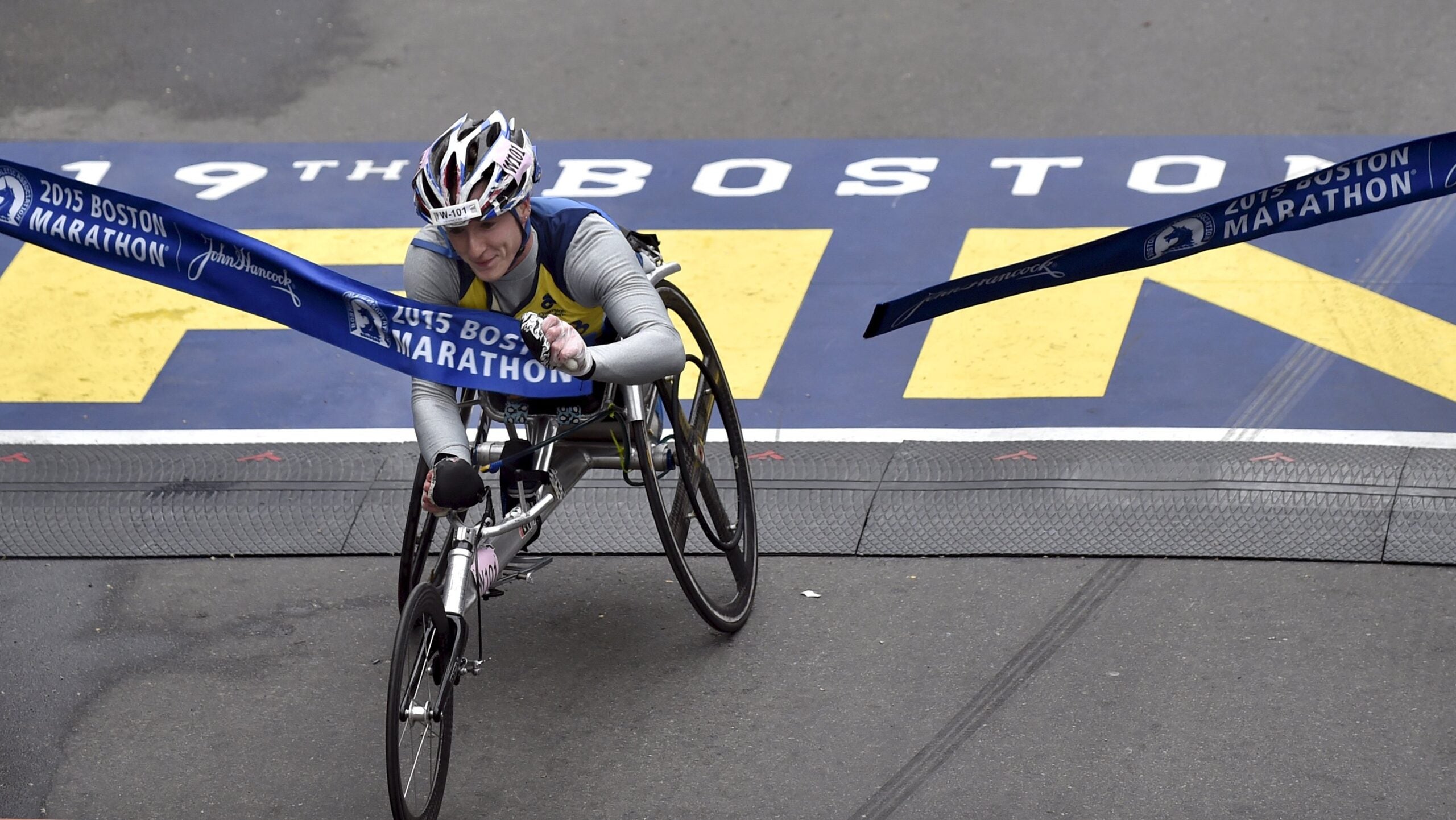 The Female Wheelchair Boston Marathon Winner is Kickstarting a Deeply