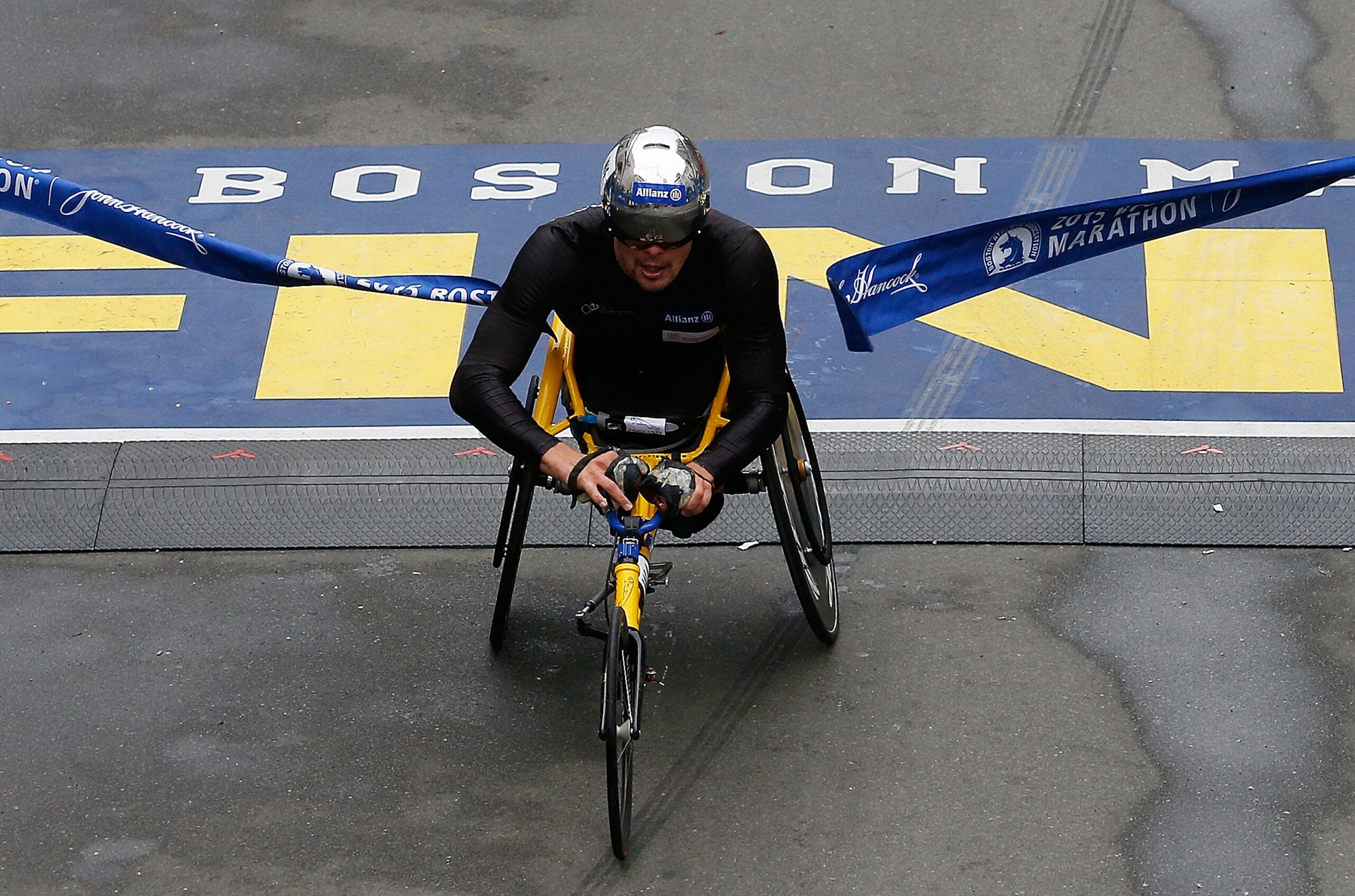 Here's how much prize money Boston Marathon winners get