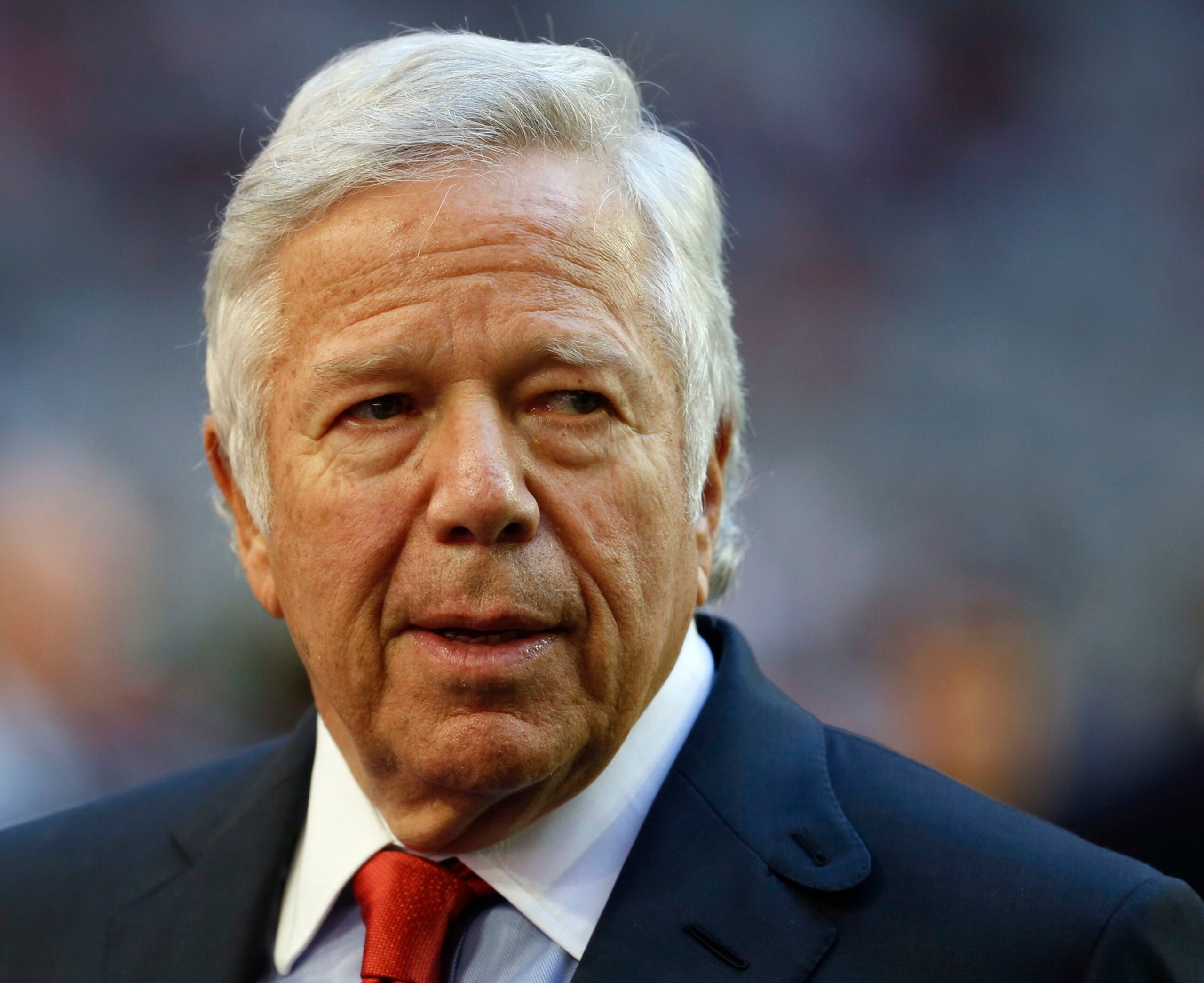 Robert Kraft Has a Story About Vince Wilfork Being Too Big for a