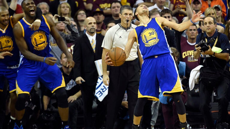 NBA finals: Golden State Warriors beat Cleveland Cavaliers to