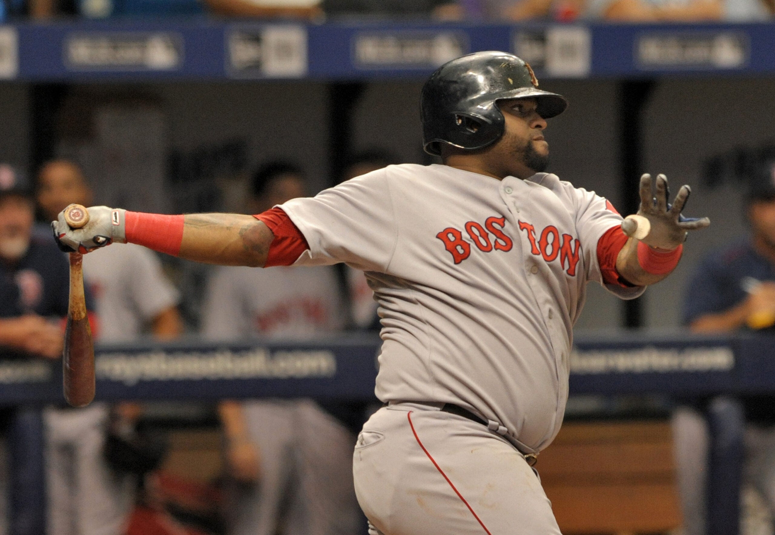 Watch: Pablo Sandoval swings at pitch above his head