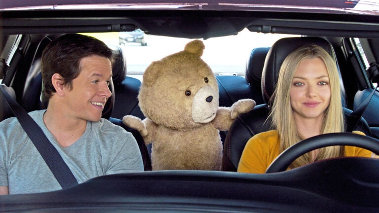 Ted 2' star Amanda Seyfried on kissing Mark Wahlberg: 'Eh.'