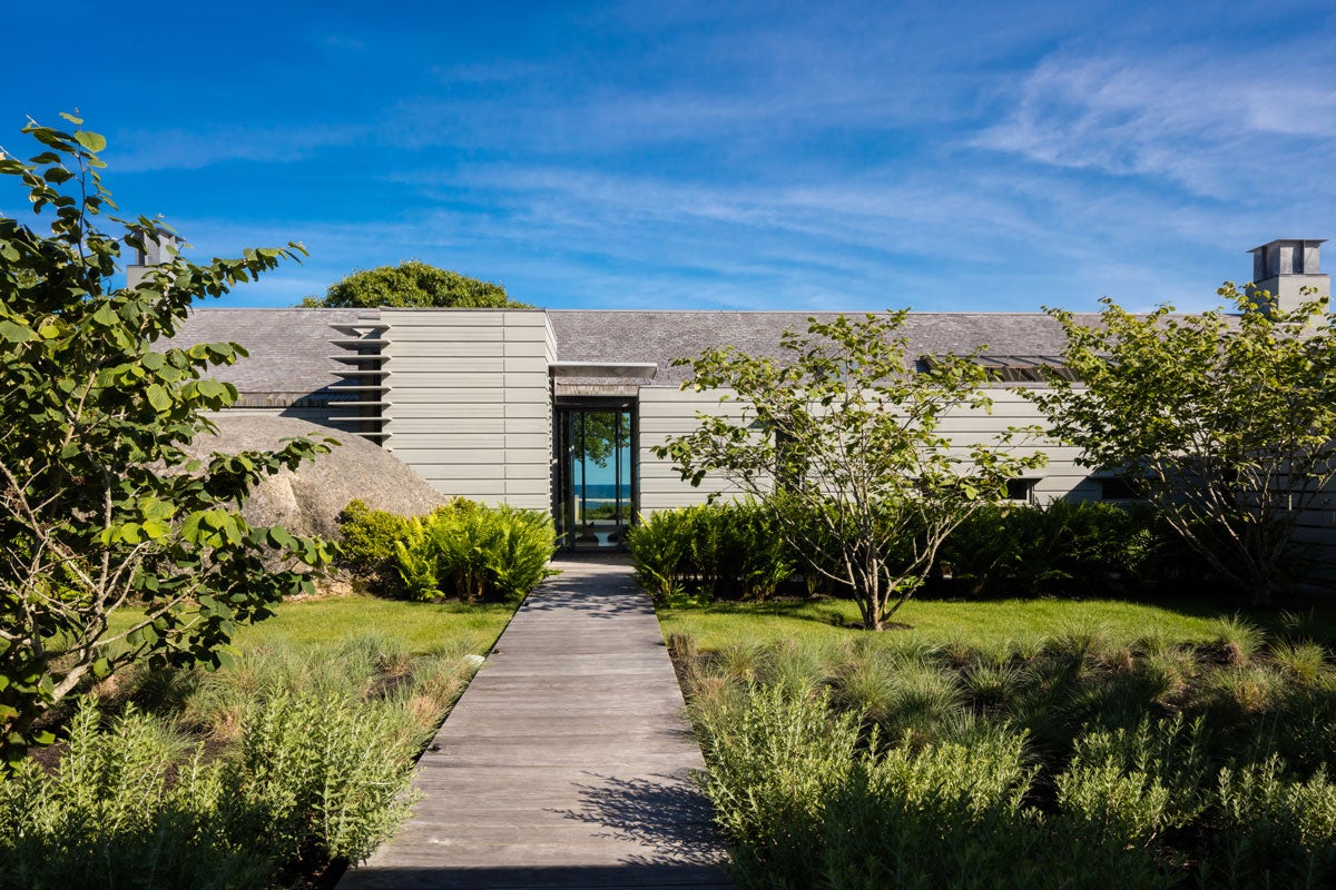 Martha’s Vineyard estate once enjoyed by the Obamas is for sale