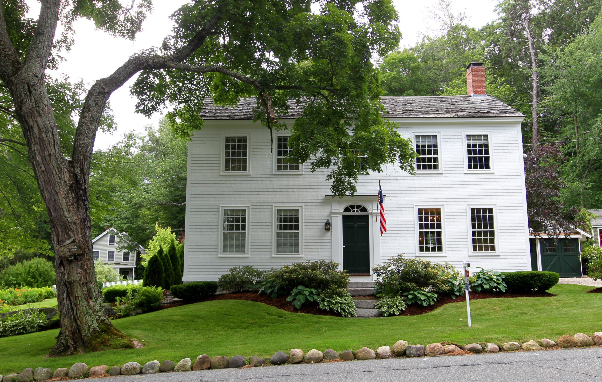 A Haverhill home full of beautifully maintained murals from the 1830s ...