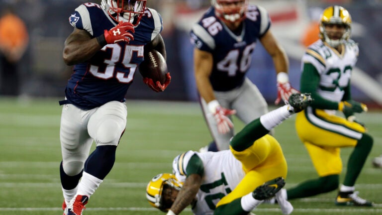 Brady Makes Brief Show In Patriots' 22-11 Loss To Packers