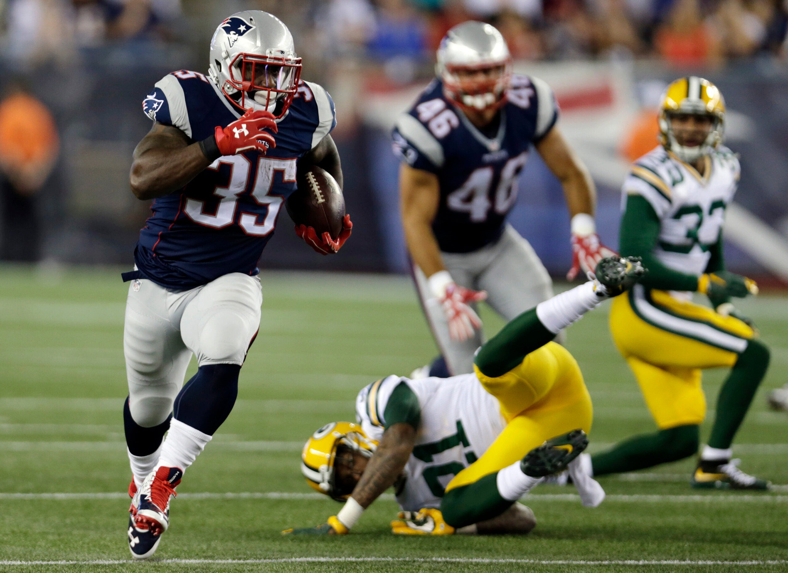 New England Patriots RB Jonas Gray did not practice on Friday due