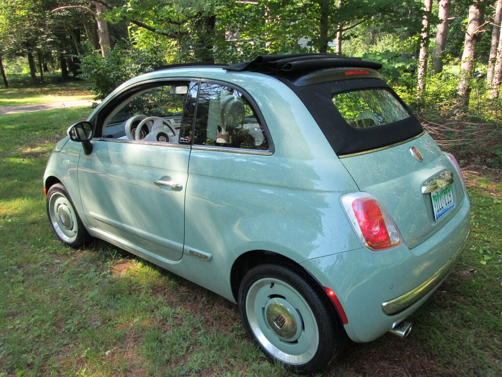 Little Fiat 500c holds its own among the big guys