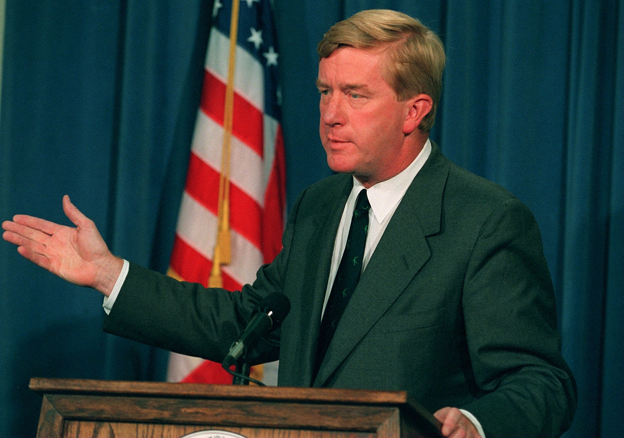 Former Massachusetts Gov Bill Weld Confirmed As Libertarian Candidate