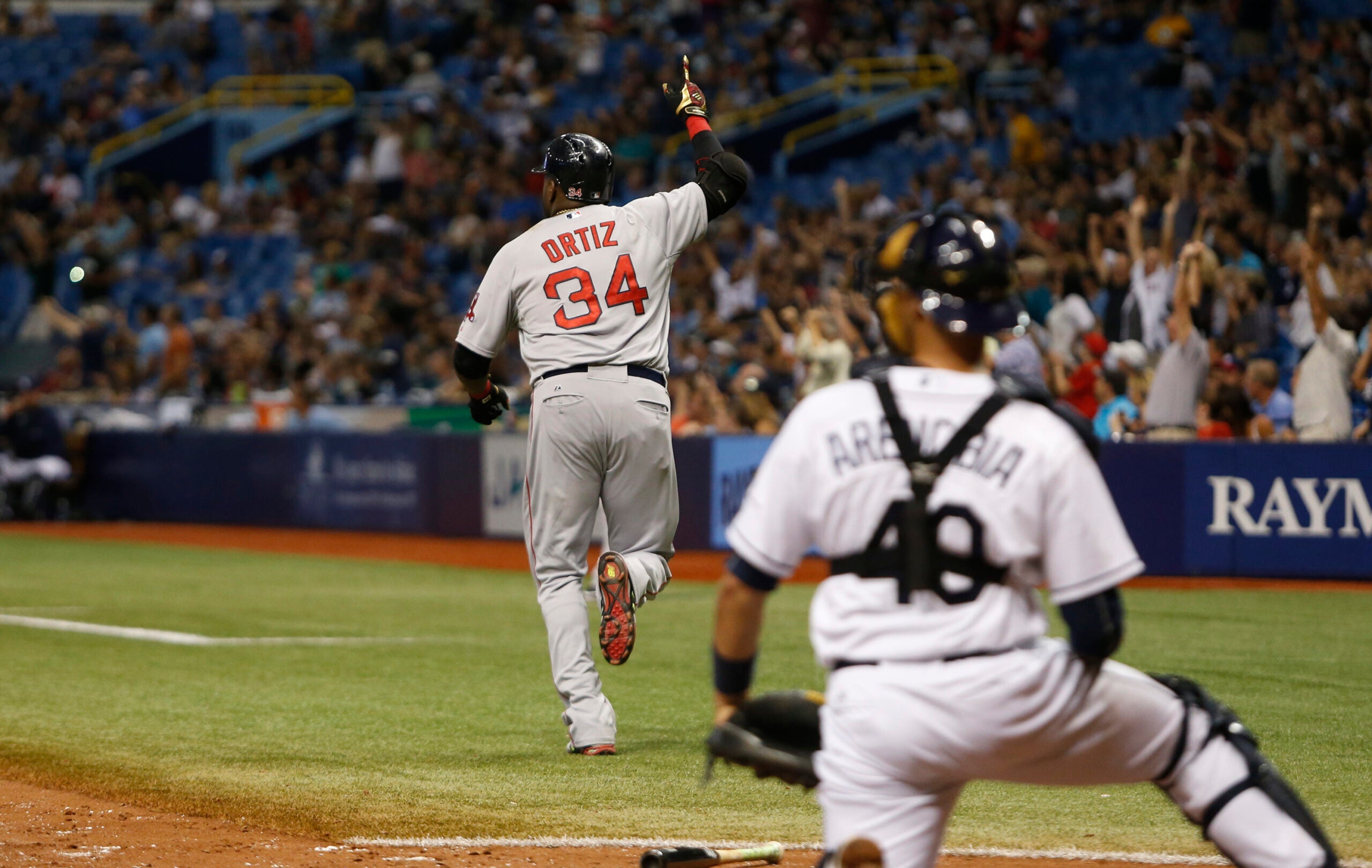 Former Red Sox player Manny Ramirez receives plaque from teammate David  Ortiz