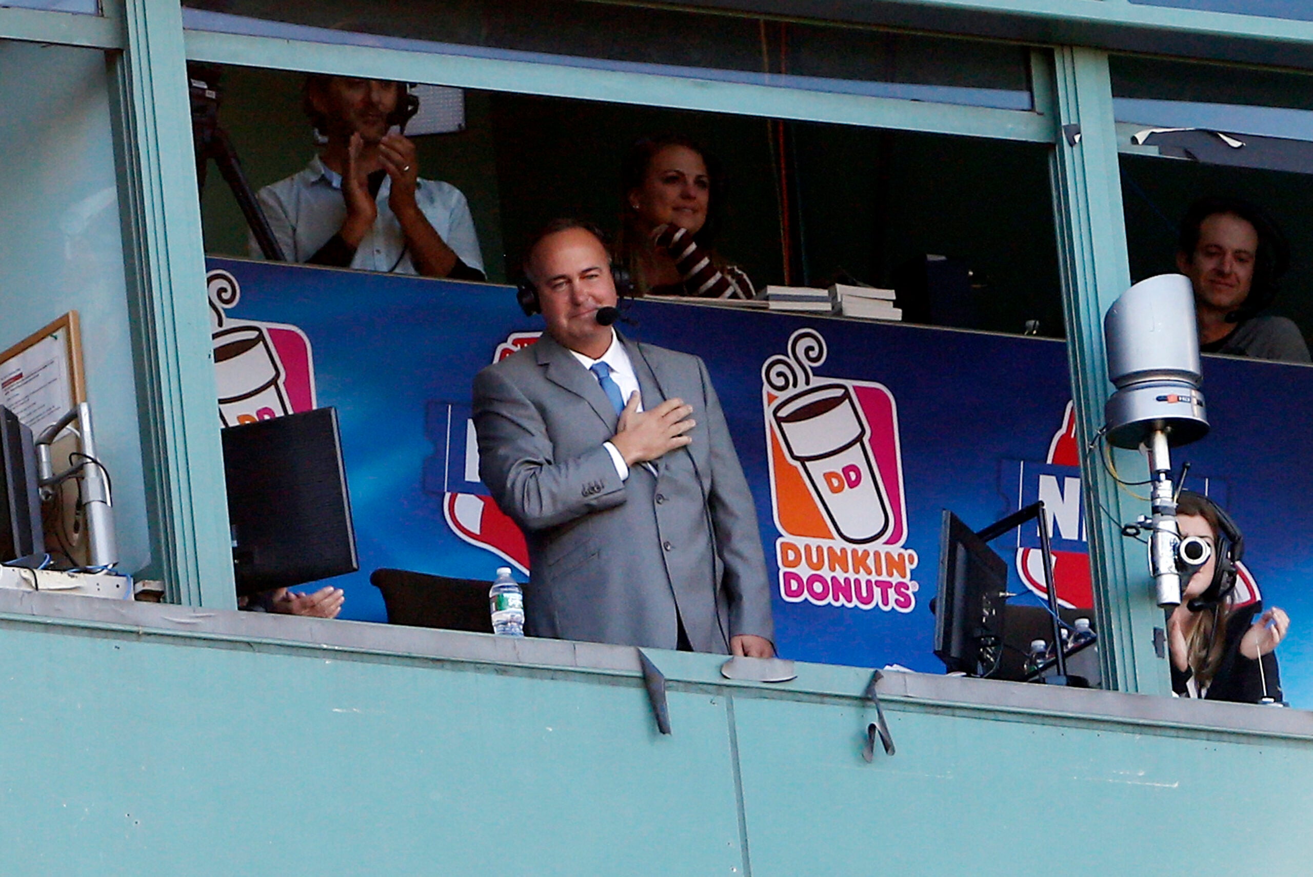 Former A's pitchers Ron Darling, Dennis Eckersley in the broadcast booth