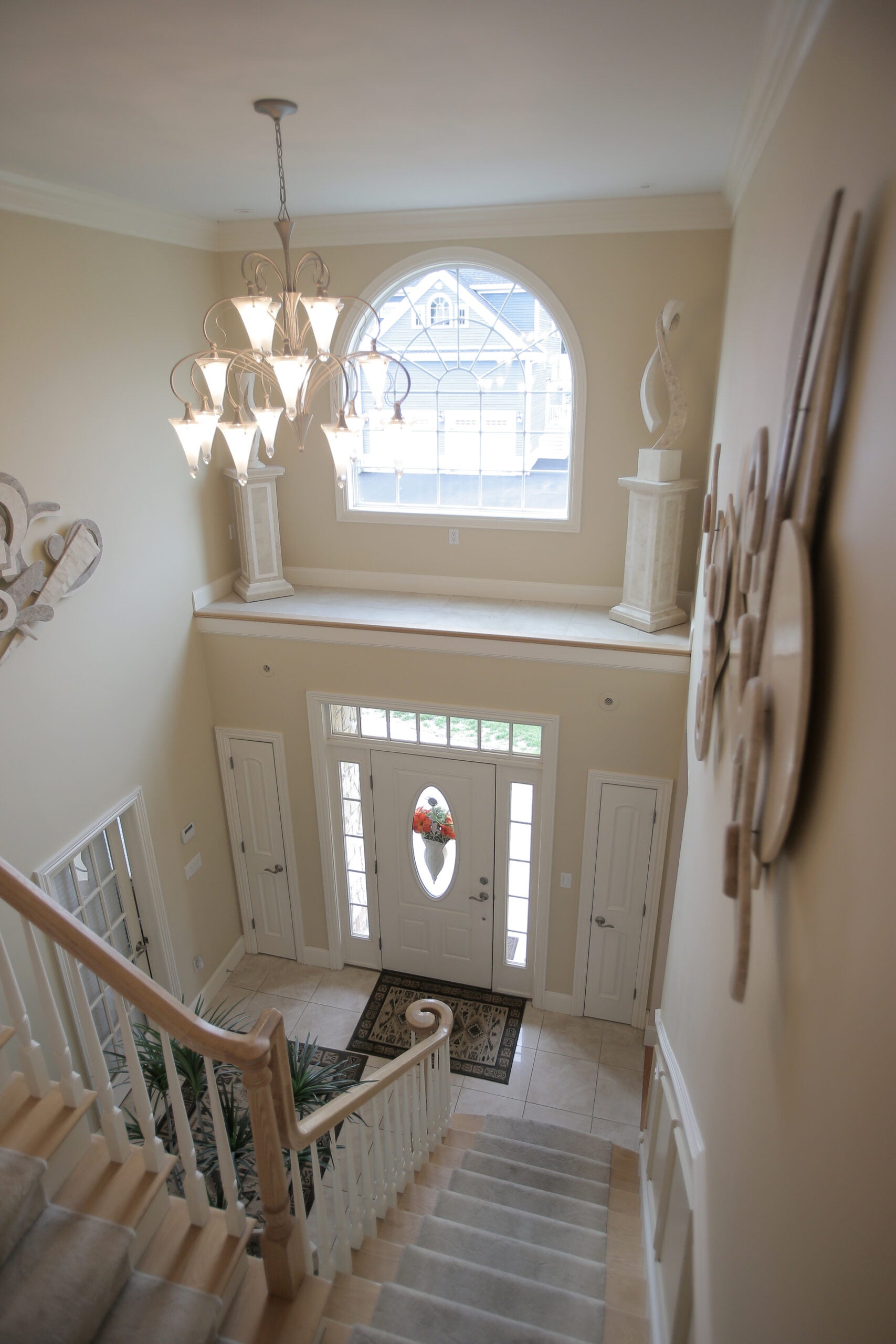 Saugus home with a backyard kitchen fit for a grilling aficionado