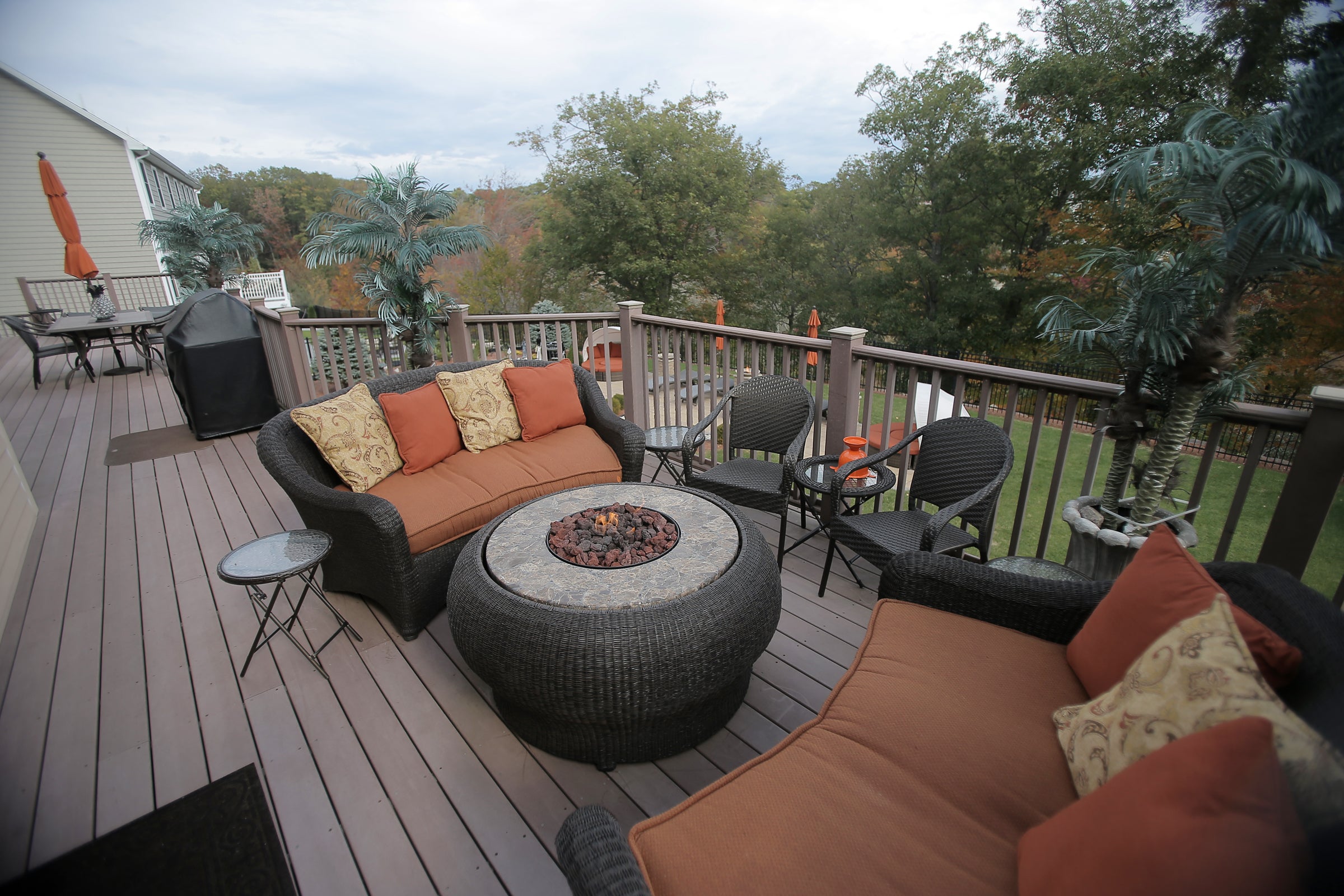 Saugus home with a backyard kitchen fit for a grilling aficionado