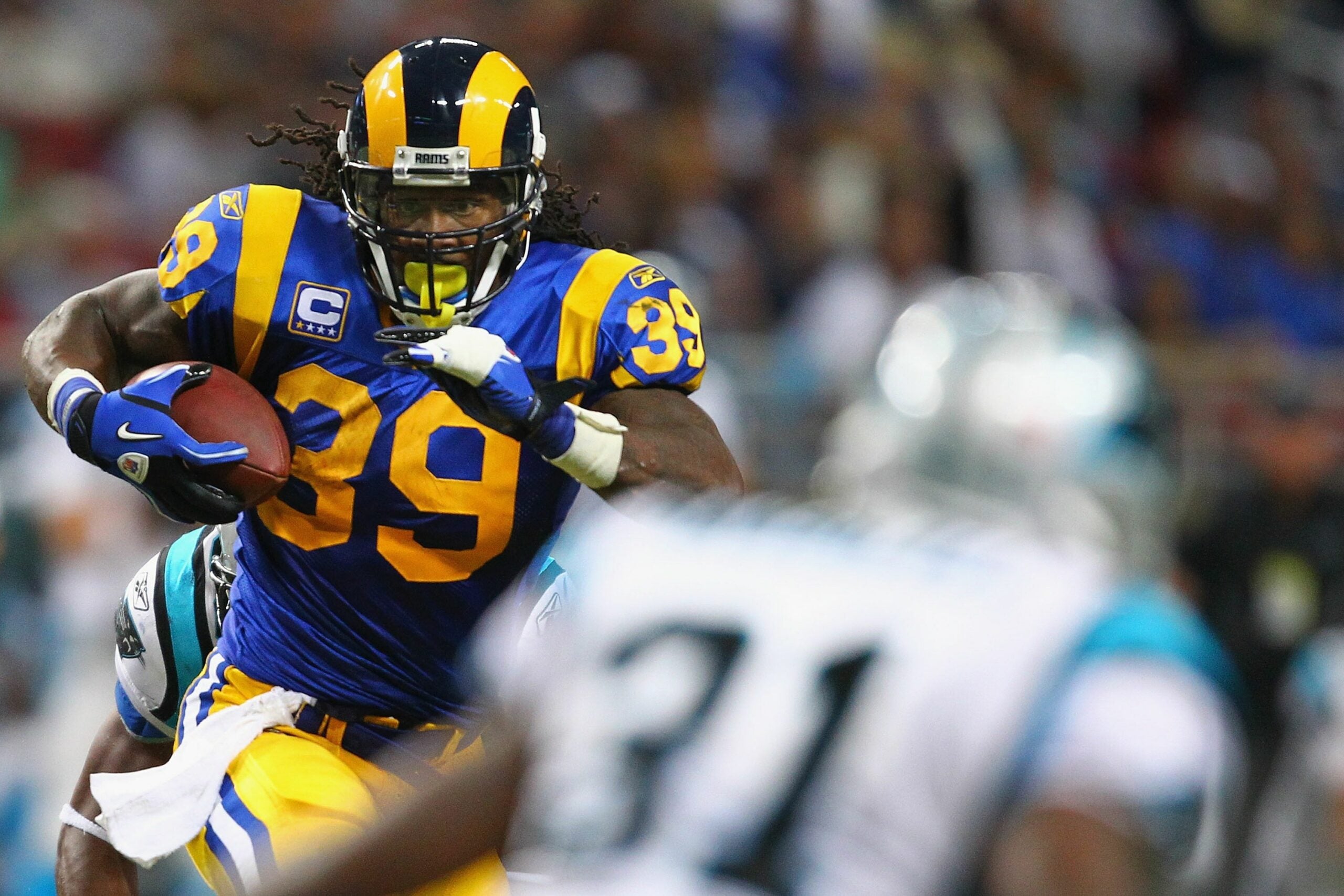 Steven Jackson will reportedly sign with the Patriots
