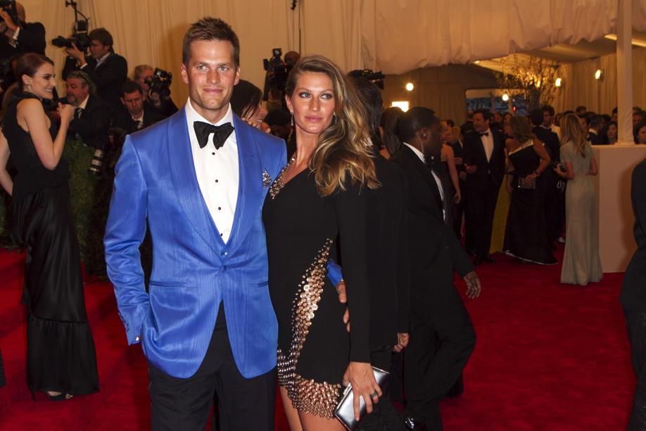 Tom Brady Esquire  Tom brady, Well dressed men, Celebrities male