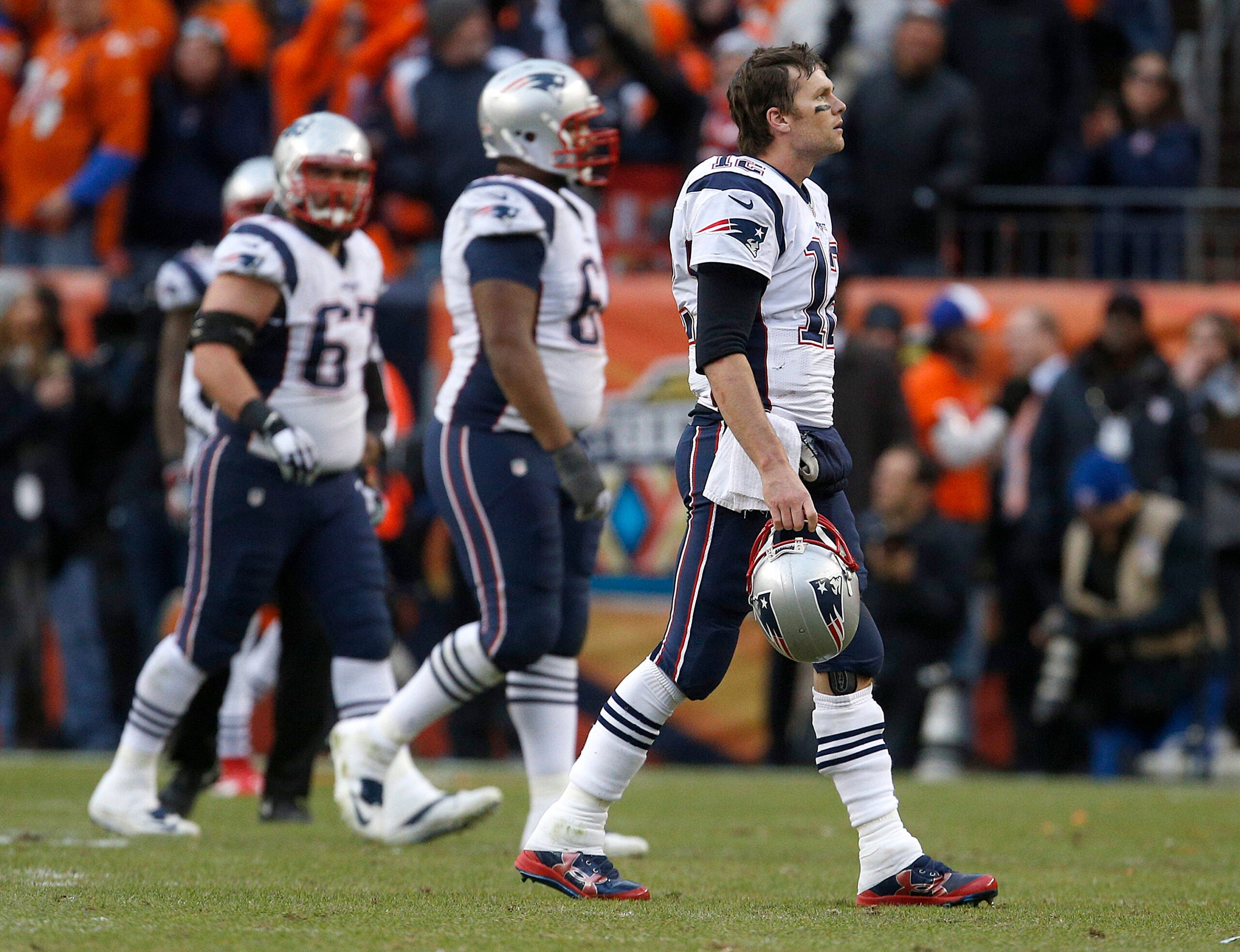 Denver Broncos stop Pats' 2-pt conversion, march to Super Bowl 50