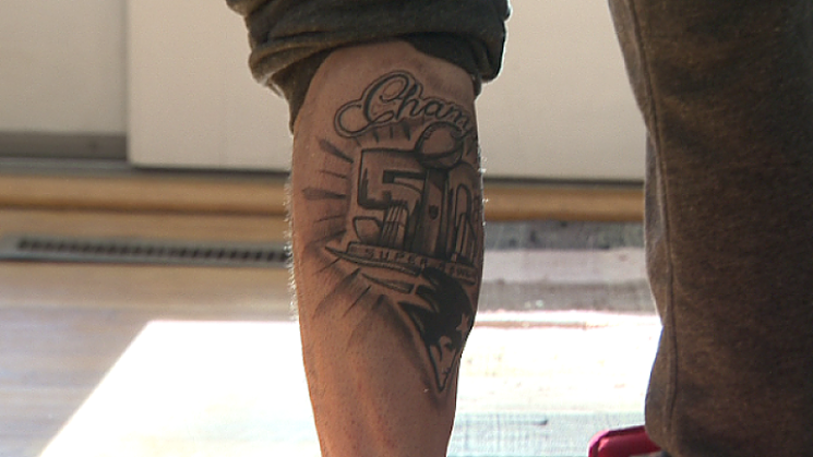 Patriots fan doesnt regret his Super Bowl 50 champions tattoo