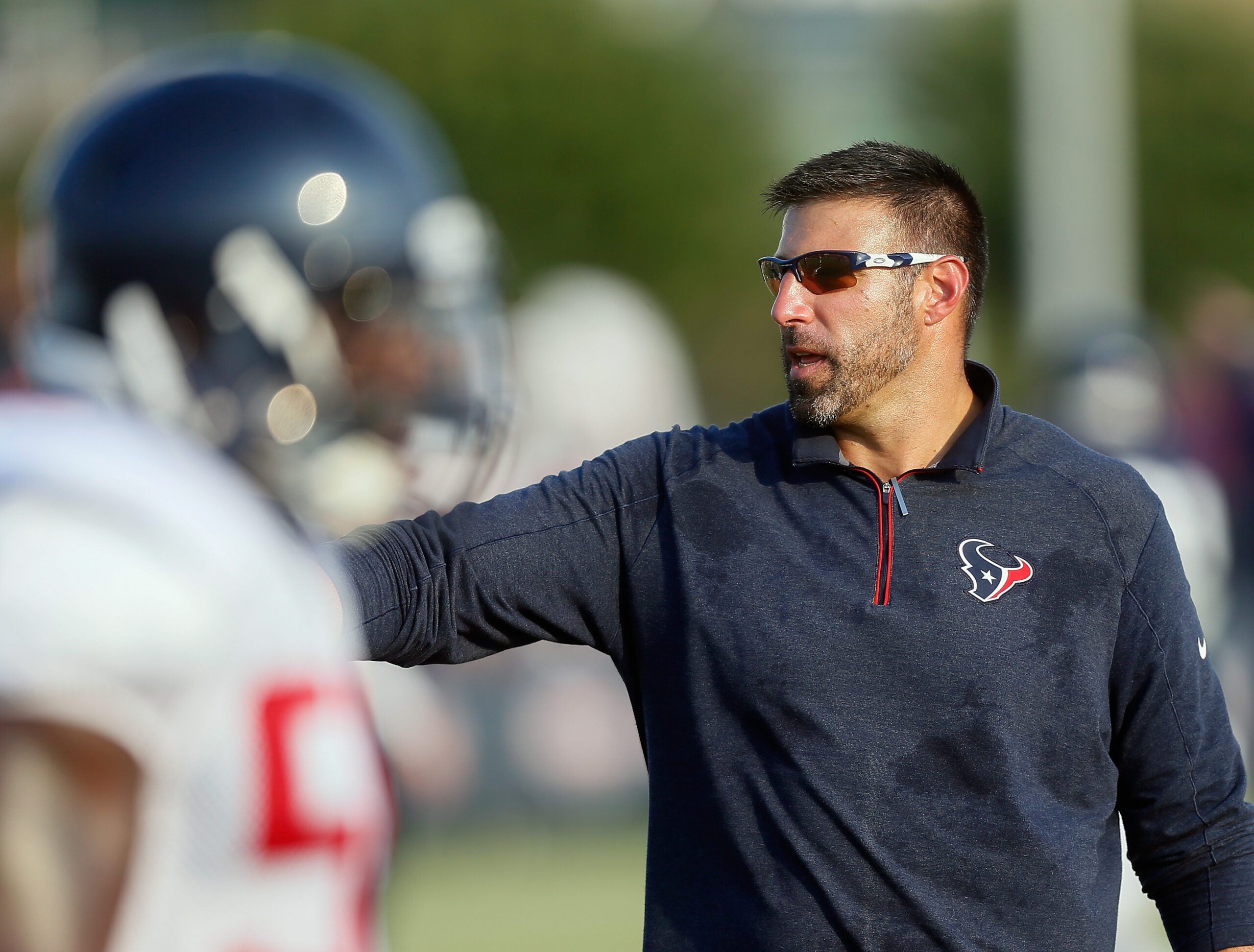 Mike Vrabel Turns Down 49ers, Will Stay With Texans