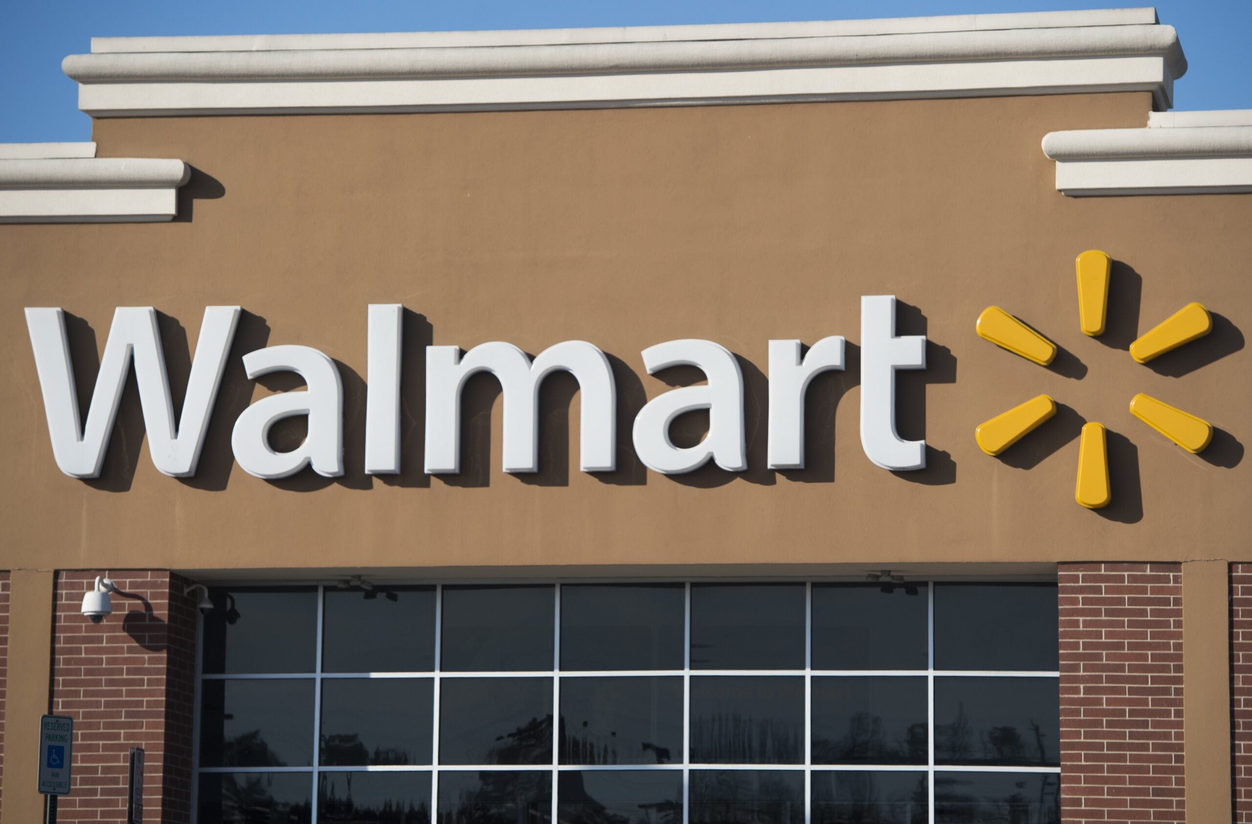 Walmart will shutter 2 Mass. Sam’s Club stores